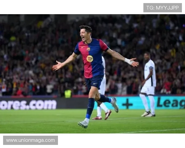 西甲第9轮阿拉维斯0比3巴塞罗那精彩集锦梅西双响助力胜利