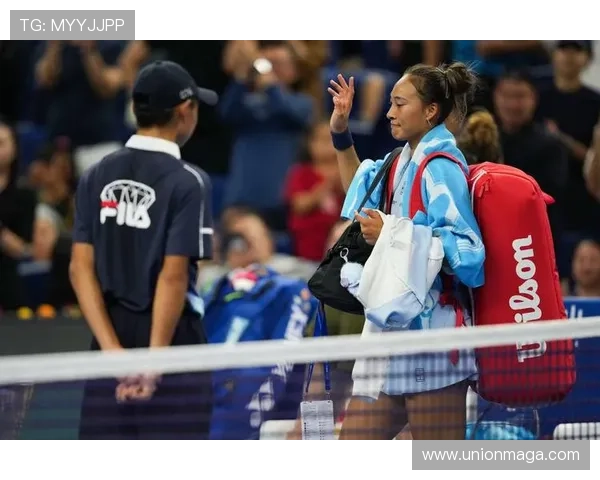 郑钦文因伤退出比赛,诺斯科娃晋级女单16强 郑钦文因伤退出比赛,诺斯科娃晋级女单16强