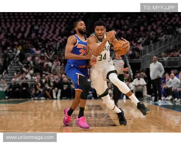 雄鹿主场胜尼克斯，字母哥狂砍36分领跑，布伦森8+7助攻助力胜利