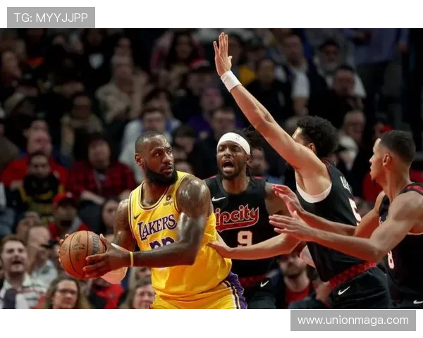 湖人战胜开拓者 史密斯精彩表现成焦点助攻球队取胜