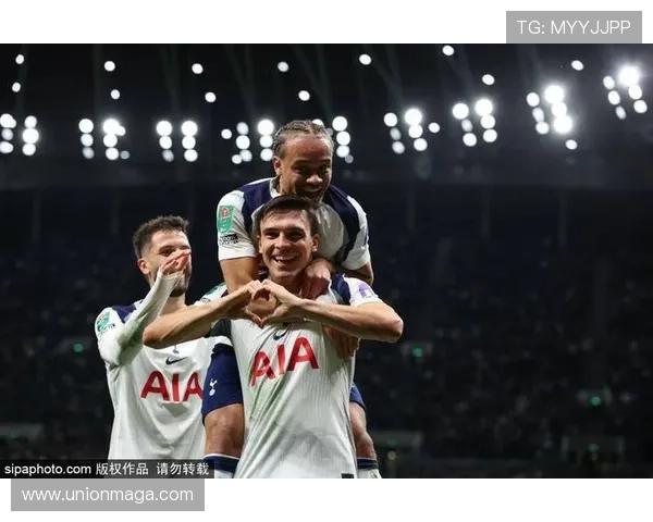 热刺后卫波罗本赛季英超失误频繁助攻对手射门引发关注